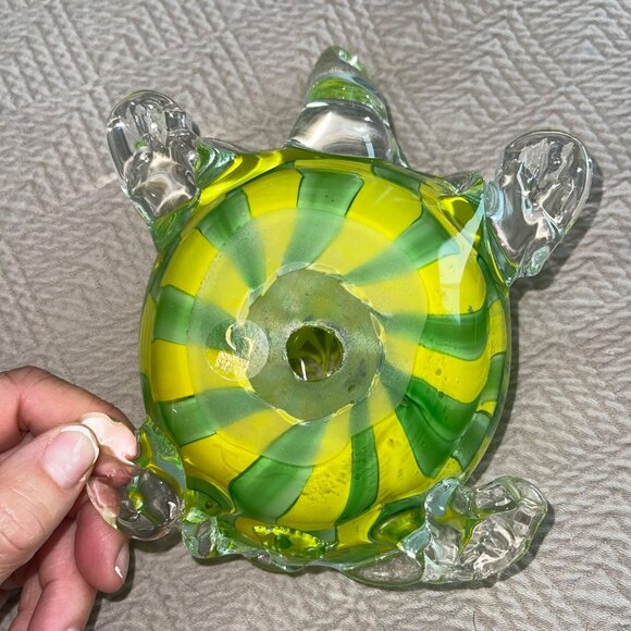 Gorgeous Designs Heavy Blown Glass Turtle Green Hollow Decorative Collectible - Picture 3 of 7